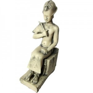 TUTANKAMON 7X10X15 CM.